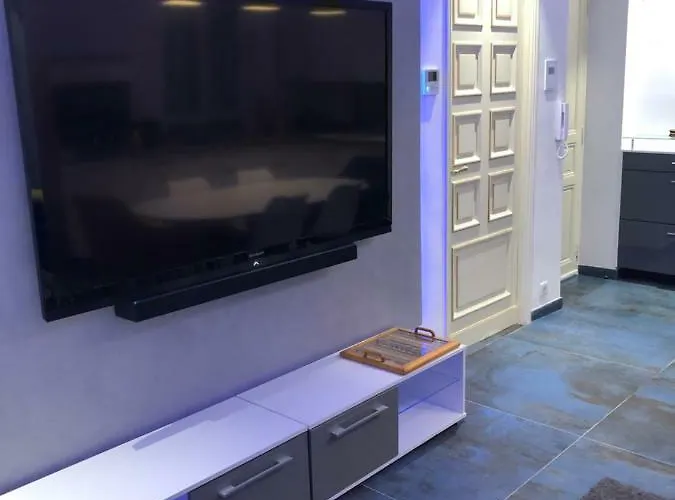 California Διαμέρισμα Νίκαια